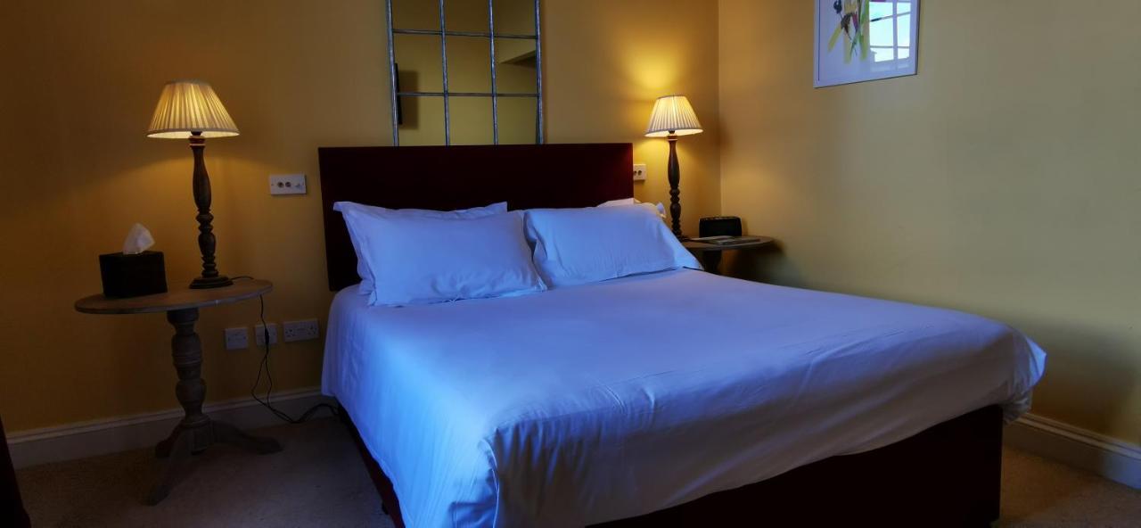 Buccleuch And Queensberry Arms Hotel Thornhill  Εξωτερικό φωτογραφία