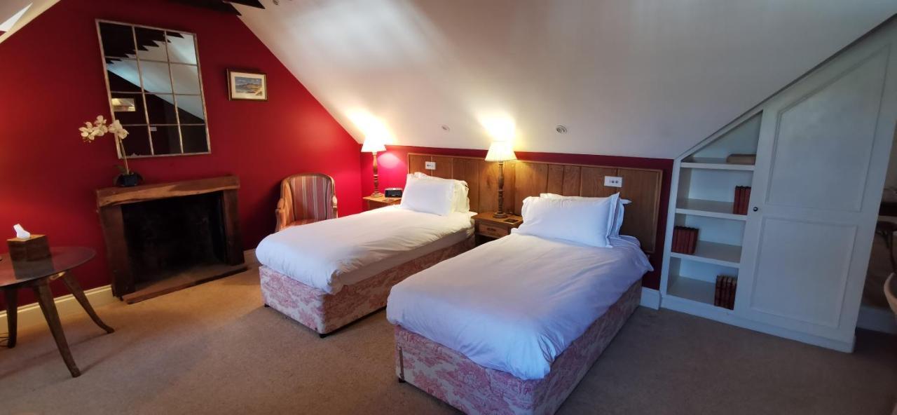 Buccleuch And Queensberry Arms Hotel Thornhill  Εξωτερικό φωτογραφία