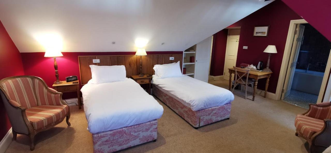 Buccleuch And Queensberry Arms Hotel Thornhill  Εξωτερικό φωτογραφία