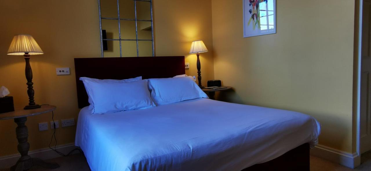 Buccleuch And Queensberry Arms Hotel Thornhill  Εξωτερικό φωτογραφία