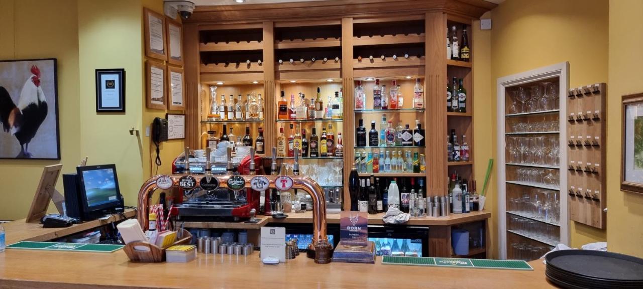Buccleuch And Queensberry Arms Hotel Thornhill  Εξωτερικό φωτογραφία