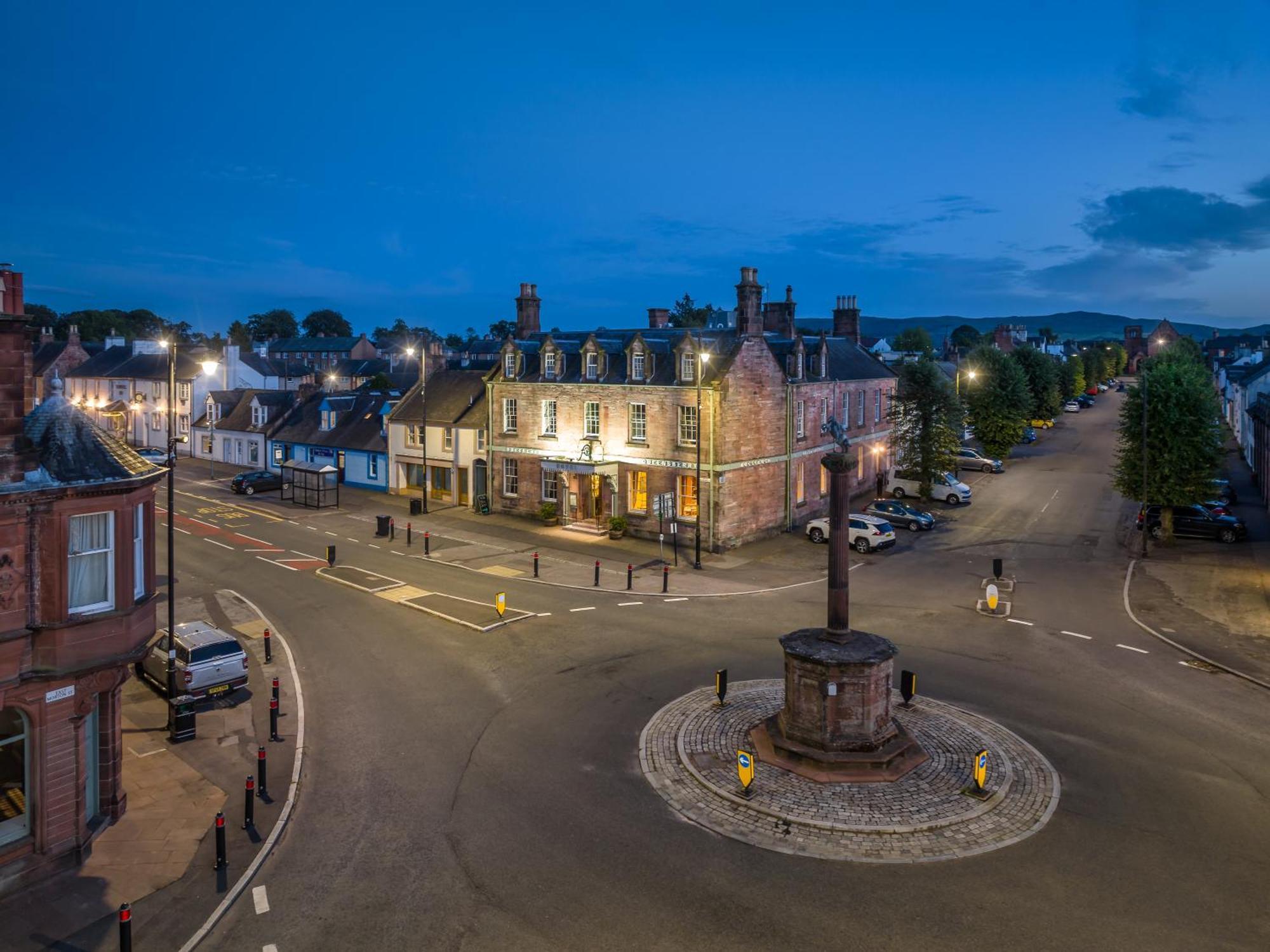 Buccleuch And Queensberry Arms Hotel Thornhill  Εξωτερικό φωτογραφία